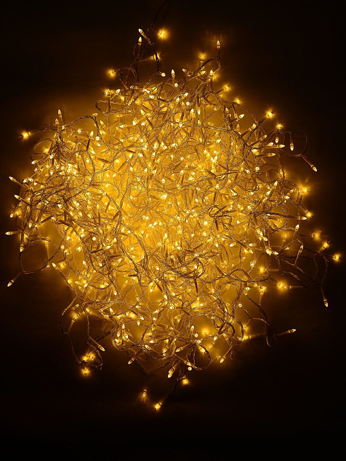 1000 Warm White LED Bullet Bulb Christmas Fairy String Lights - 50m — image 3