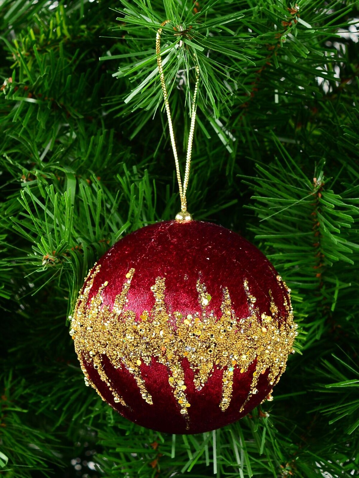 10cm Burgundy Velvet Christmas Ball Bauble With Gold Glitter — image 2
