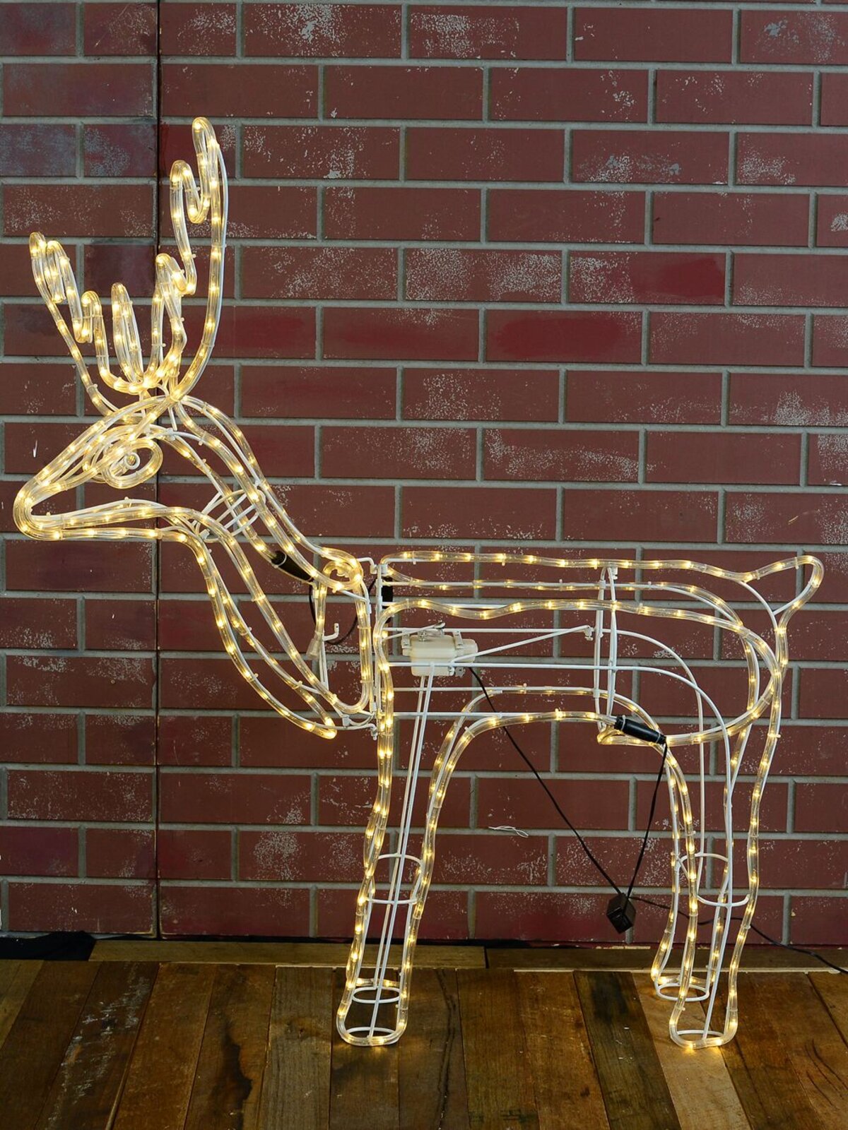 1.1m Outdoor 3D Moving Head Standing Reindeer LED Rope Light Display — image 4