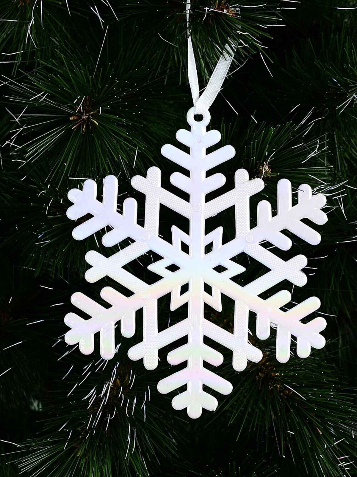 15cm Iridescent Gloss & Textured White Christmas Snowflake Ornament — image 2