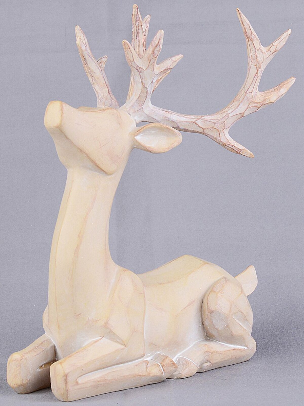 21cm Carved Wood Style Sitting Reindeer Resin Figurine — image 7