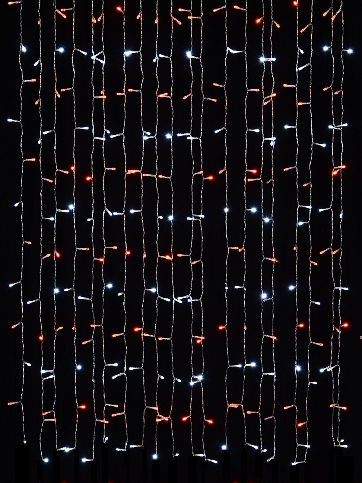 400 Red & Cool White LED 2m String Curtain Light — image 3