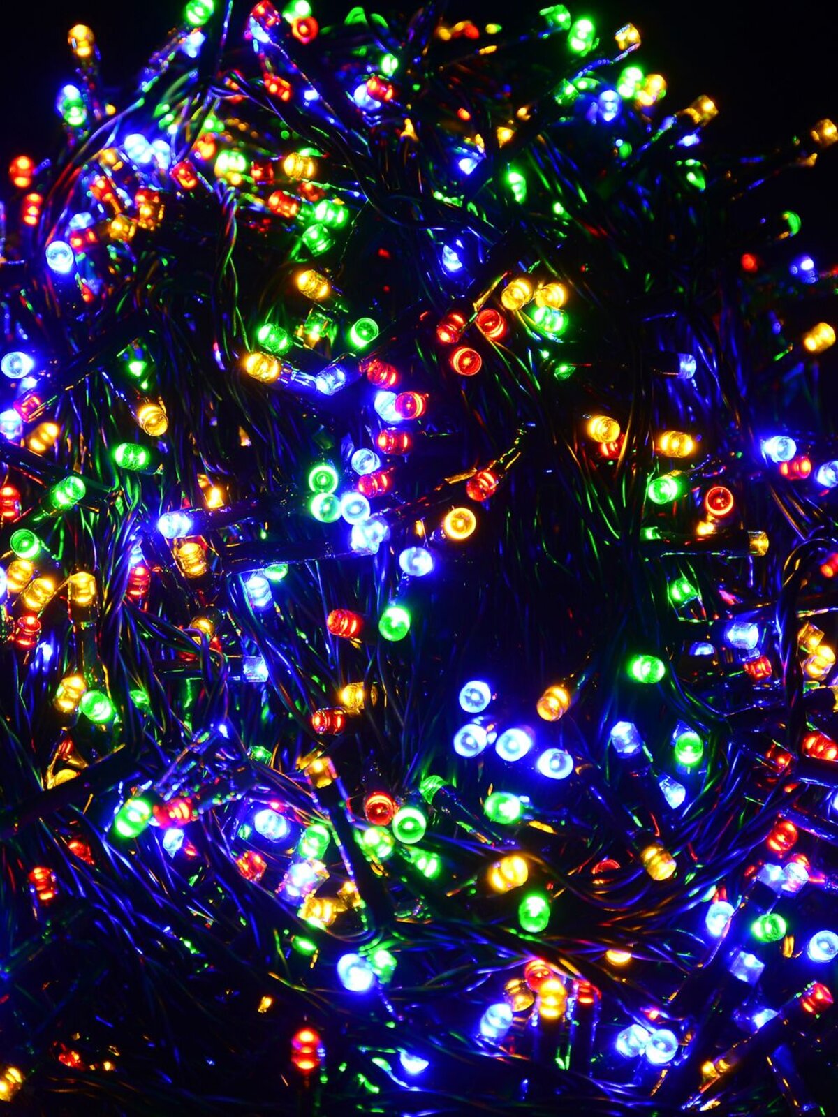 500 Multicolour Smart LED Lights String With Bluetooth Connection - 29m