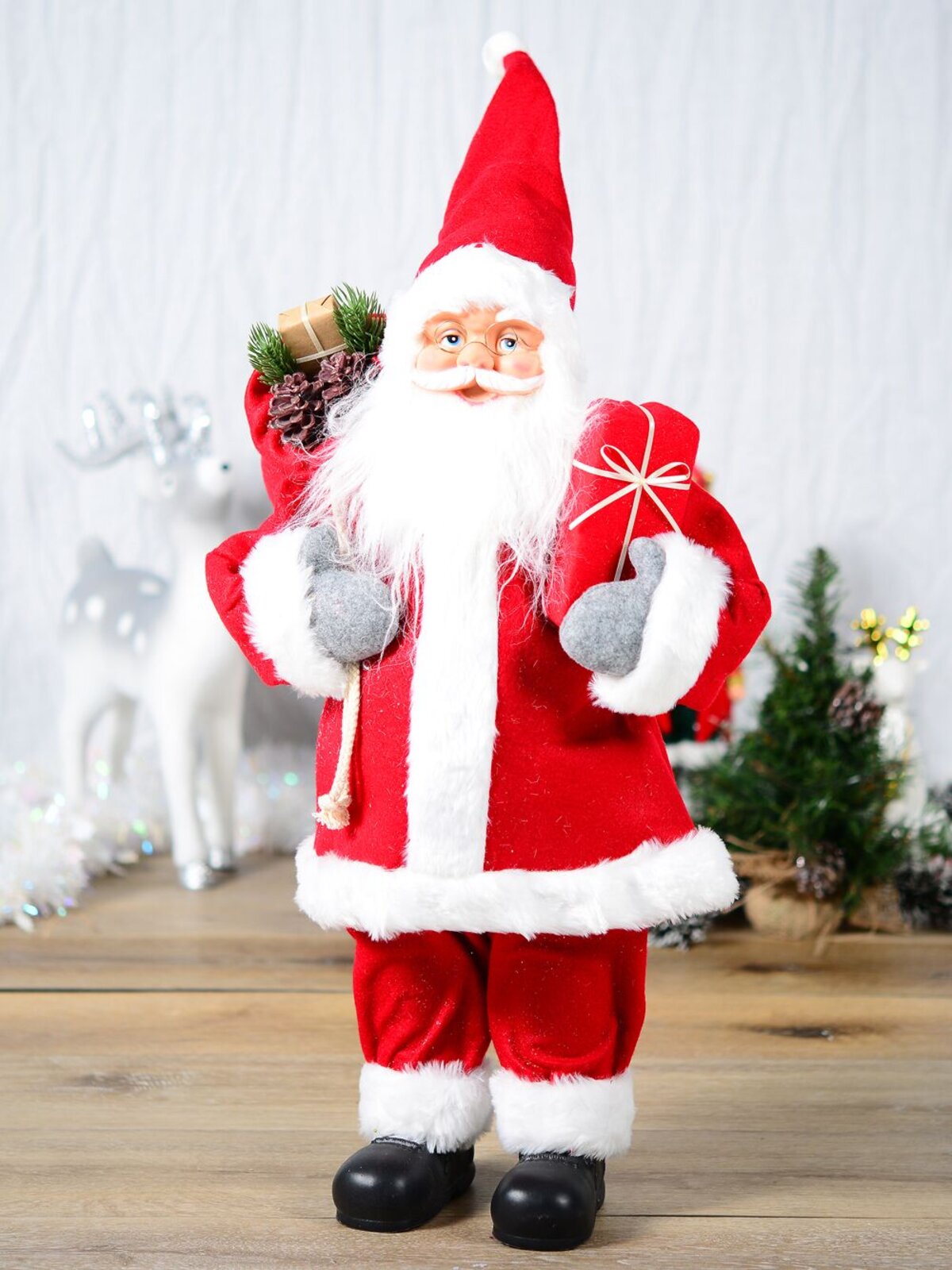 72cm Traditional Santa Claus With Present & Gift Sack Decorative Ornament — image 8