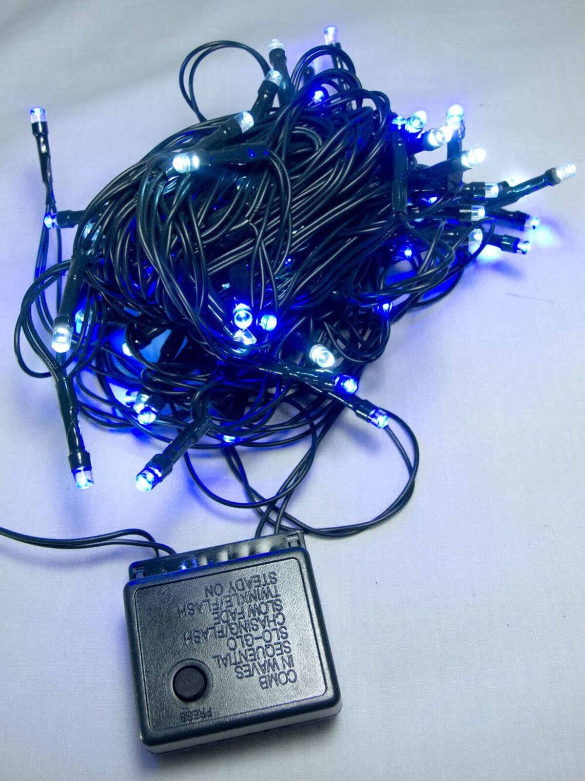 80 Blue & Cool White LED String Light - 8m — image 3