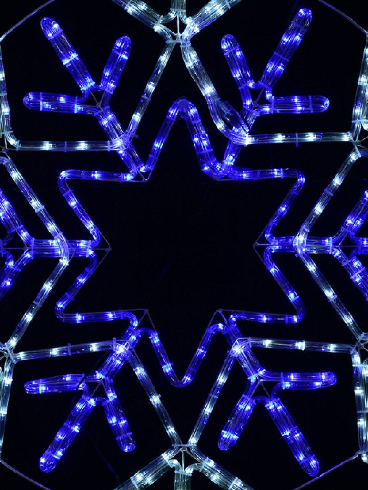 Blue & Cool White LED Radiating Snowflake Rope Light Silhouette - 1m — image 4