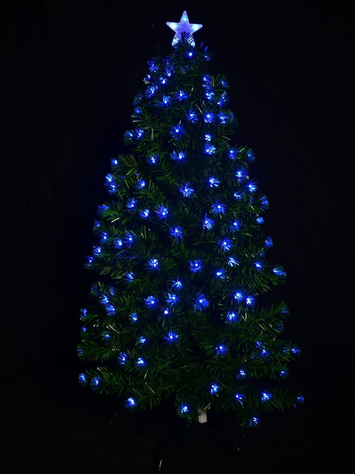 Enchanting Dynamic & Static Colour LED Christmas Tree With 254 Tips - 1.8m — image 3
