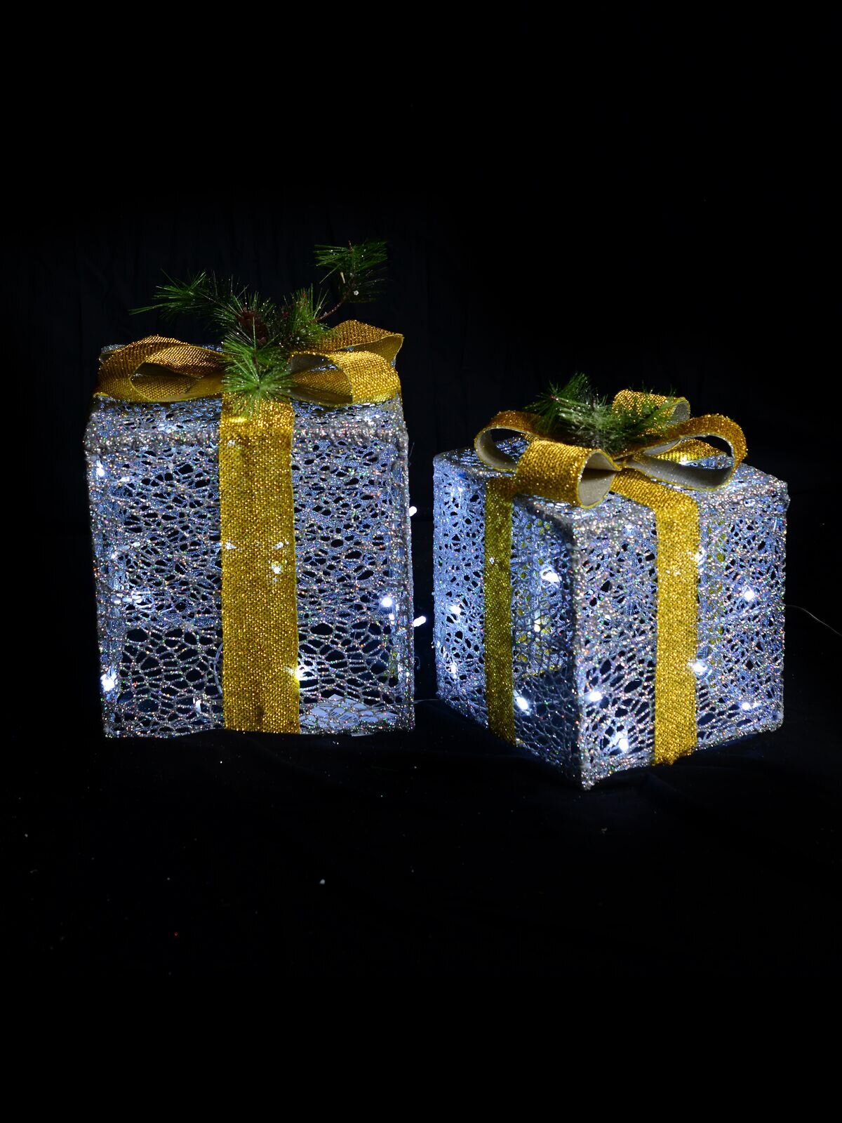 Glittered Grey Mesh 3D Gift Boxes With Bow & Warm White LED Lights - 30cm — image 3