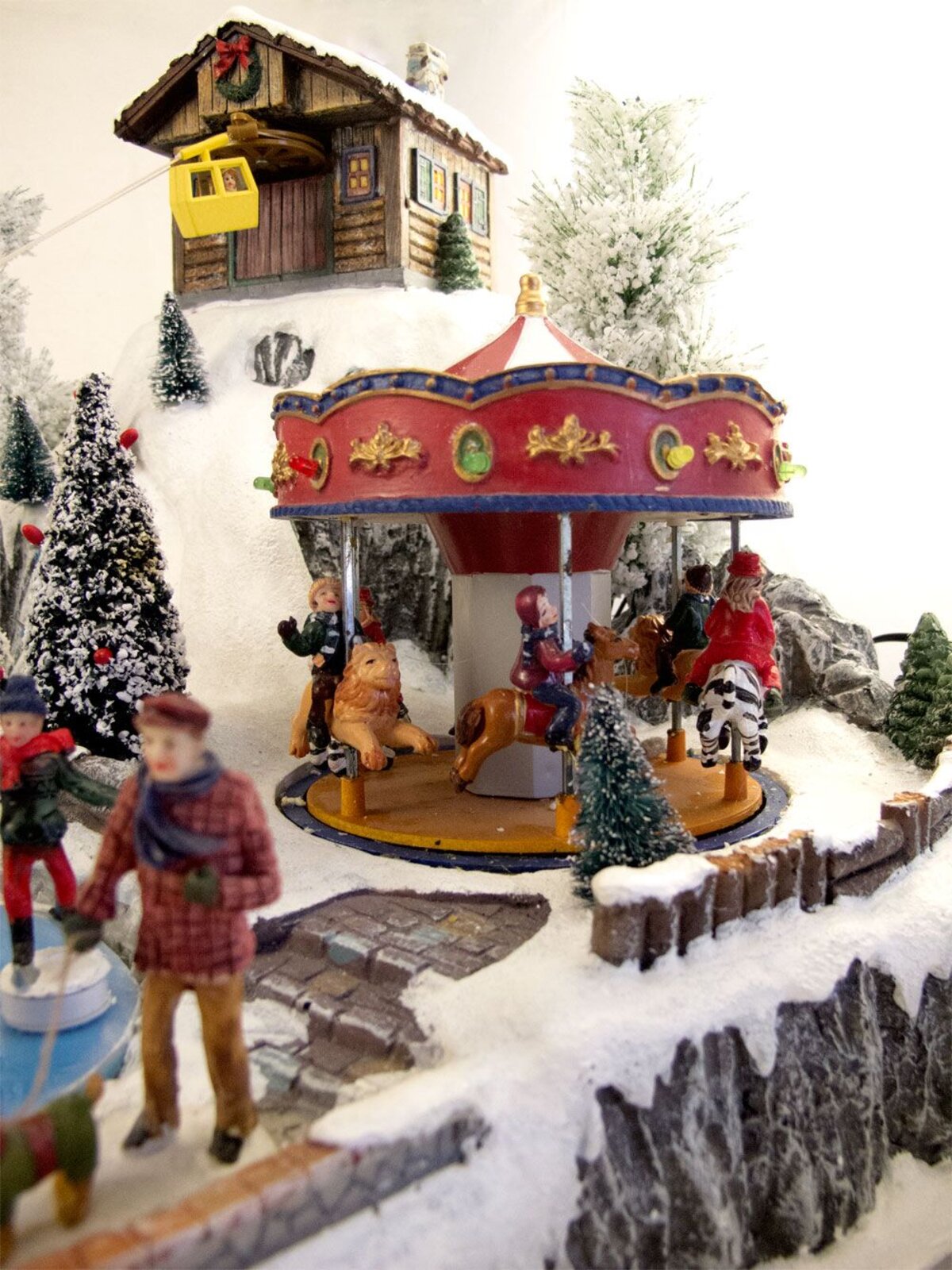 Illuminated, Animated & Musical Winter Resort Village Scene Ornament - 66cm — image 4