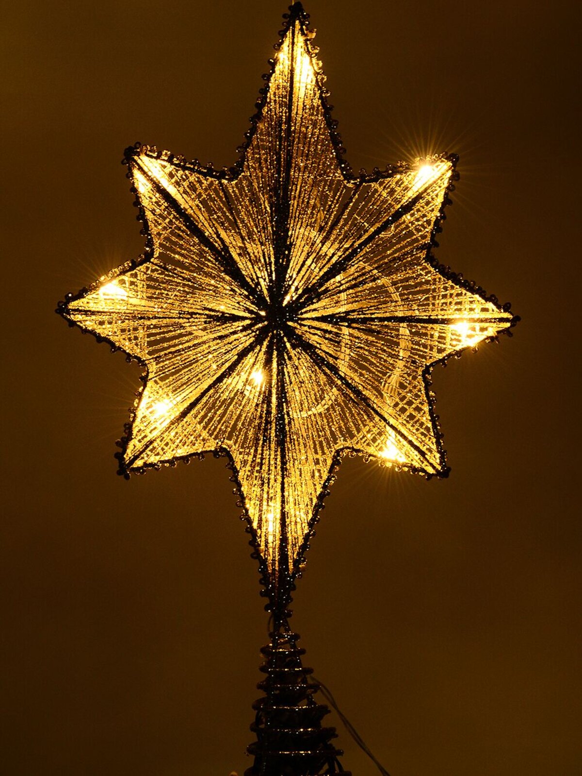 Large Warm White LED Champagne Star Of Bethlehem Tree Topper | 42cm — image 5