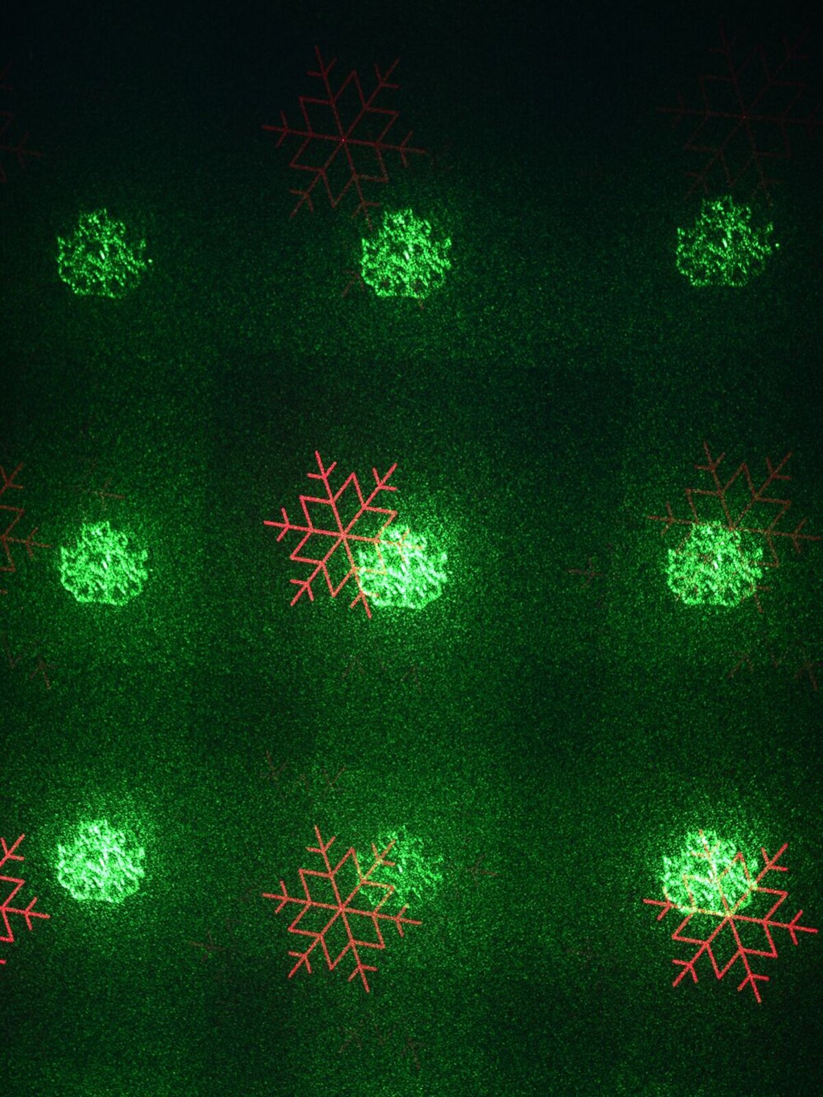Multi Point Red & Green Christmas Pattern Garden Laser Light - 12m x 12m