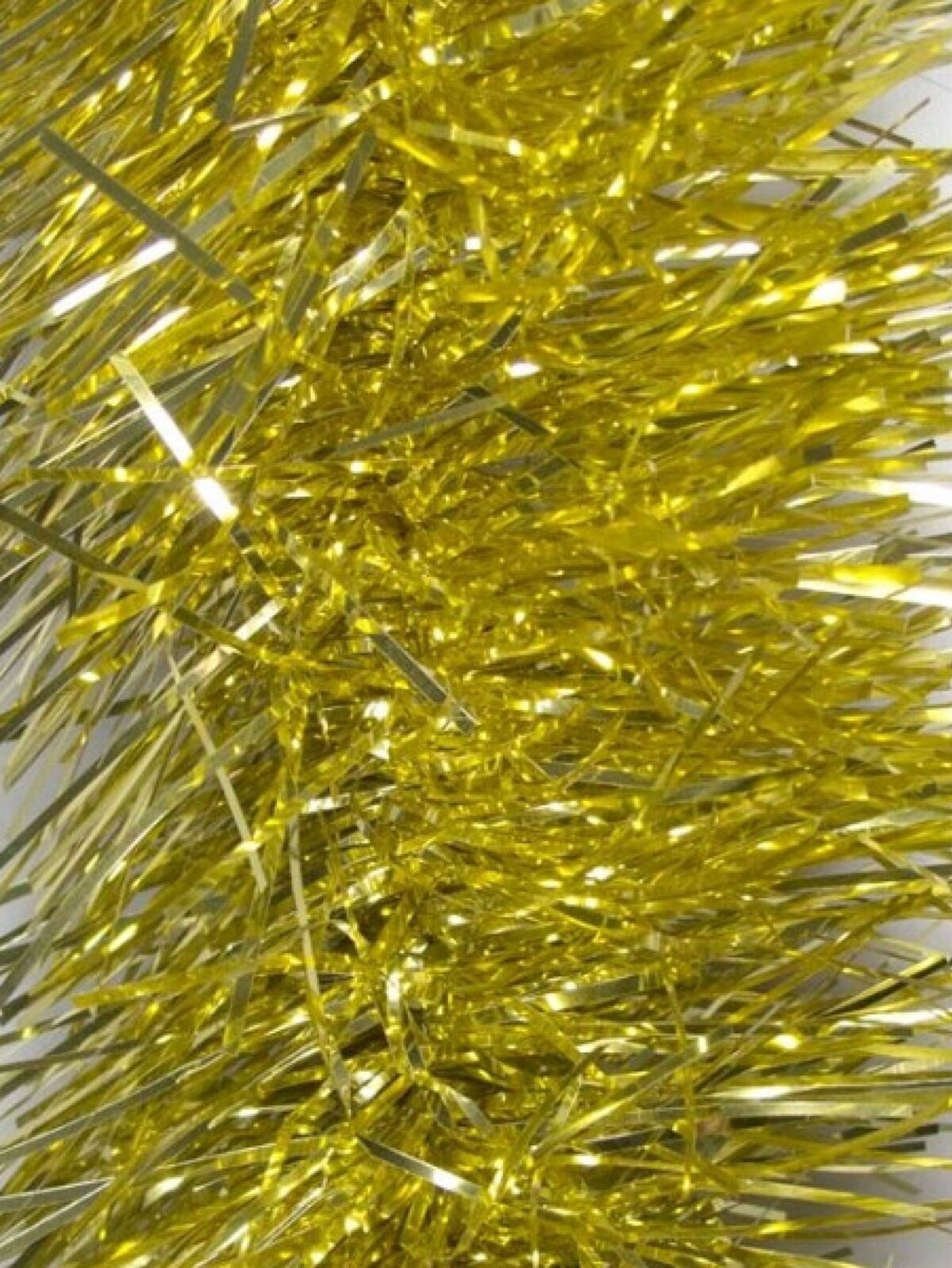 Professional 8ply Gold Metallic Fir Needle Christmas Tinsel | 5m x 15cm — image 4