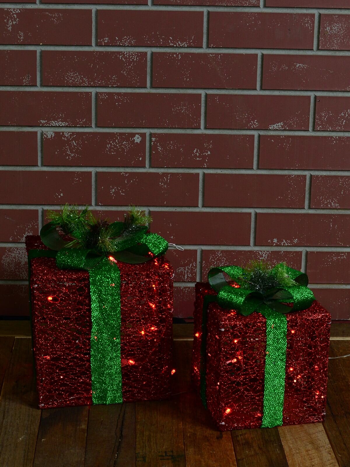 Red Glitter Mesh 3D Gift Box LED Display Set | 25cm & 20cm — image 5