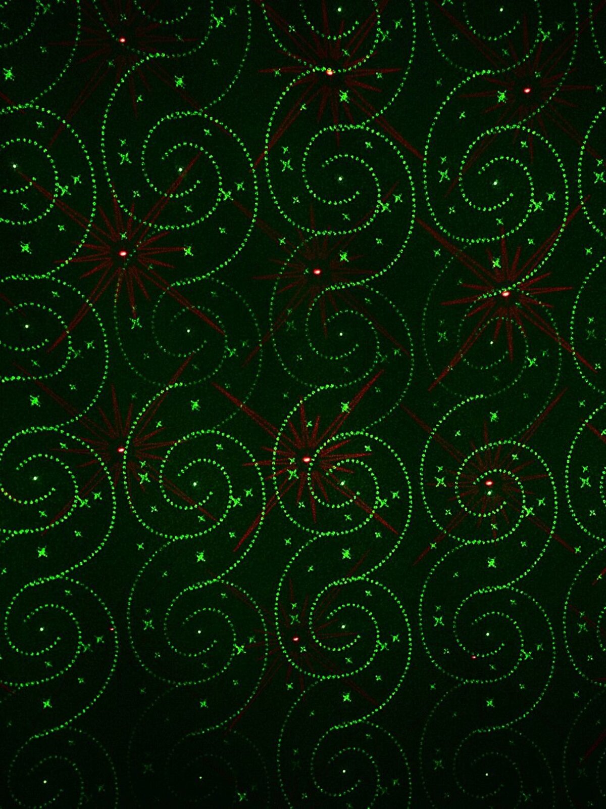 Red & Green 12 Patterned LED Christmas Garden Laser Light | 12m x 12m — image 10