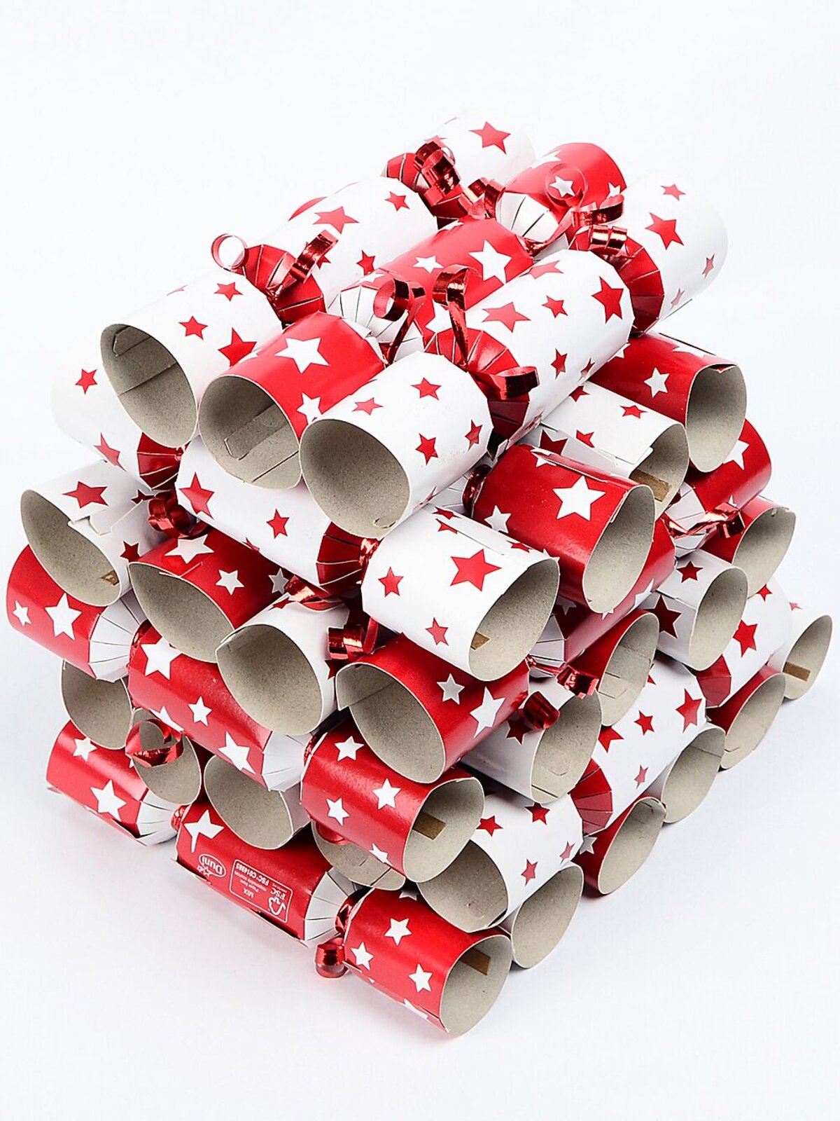 Red & White With Stars Mini Christmas Cracker Bon Bons - 100 x 17cm — image 2