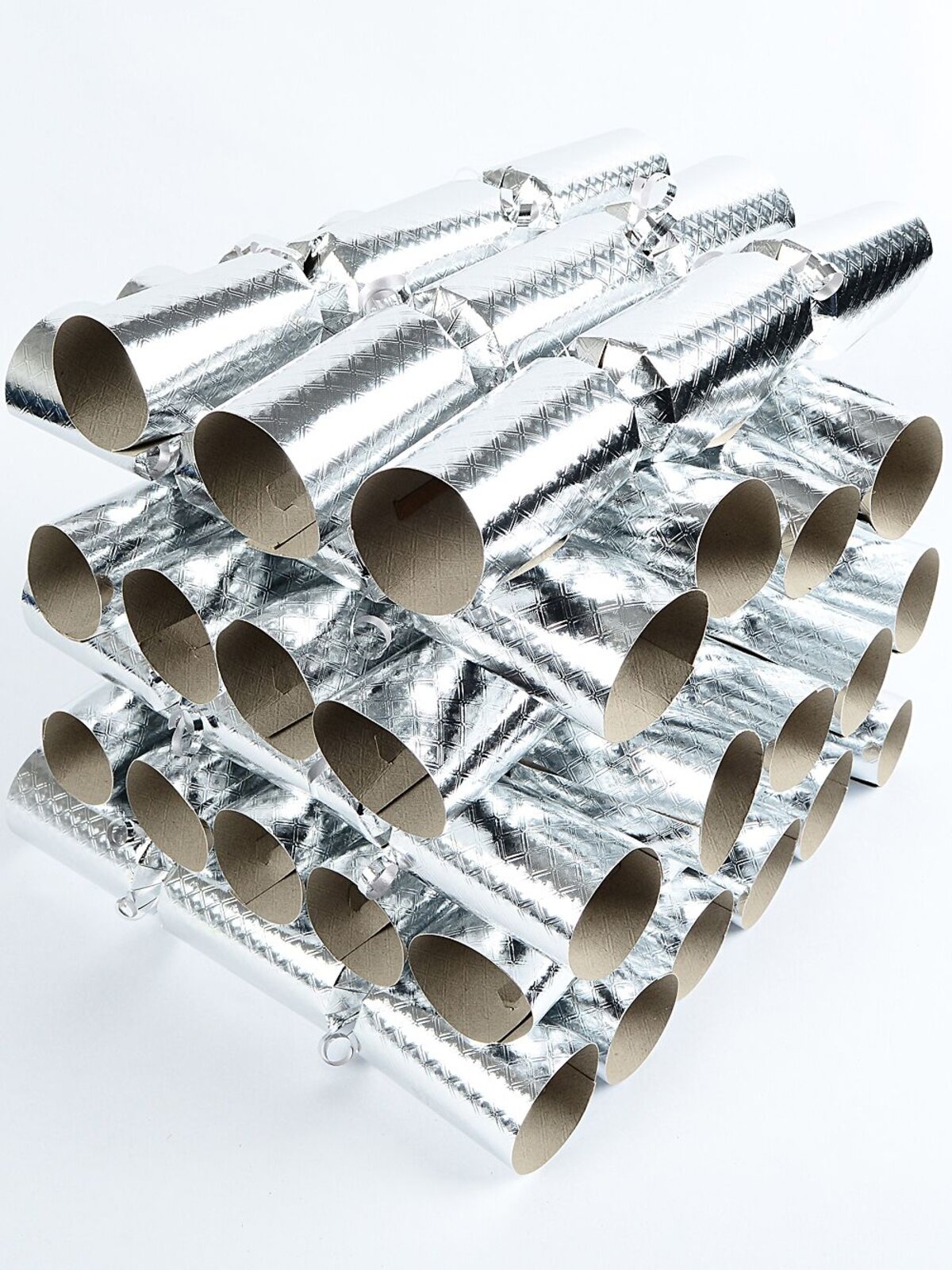Shiny Silver With Criss Cross Pattern Christmas Cracker Bon Bons - 50 x 30cm — image 2