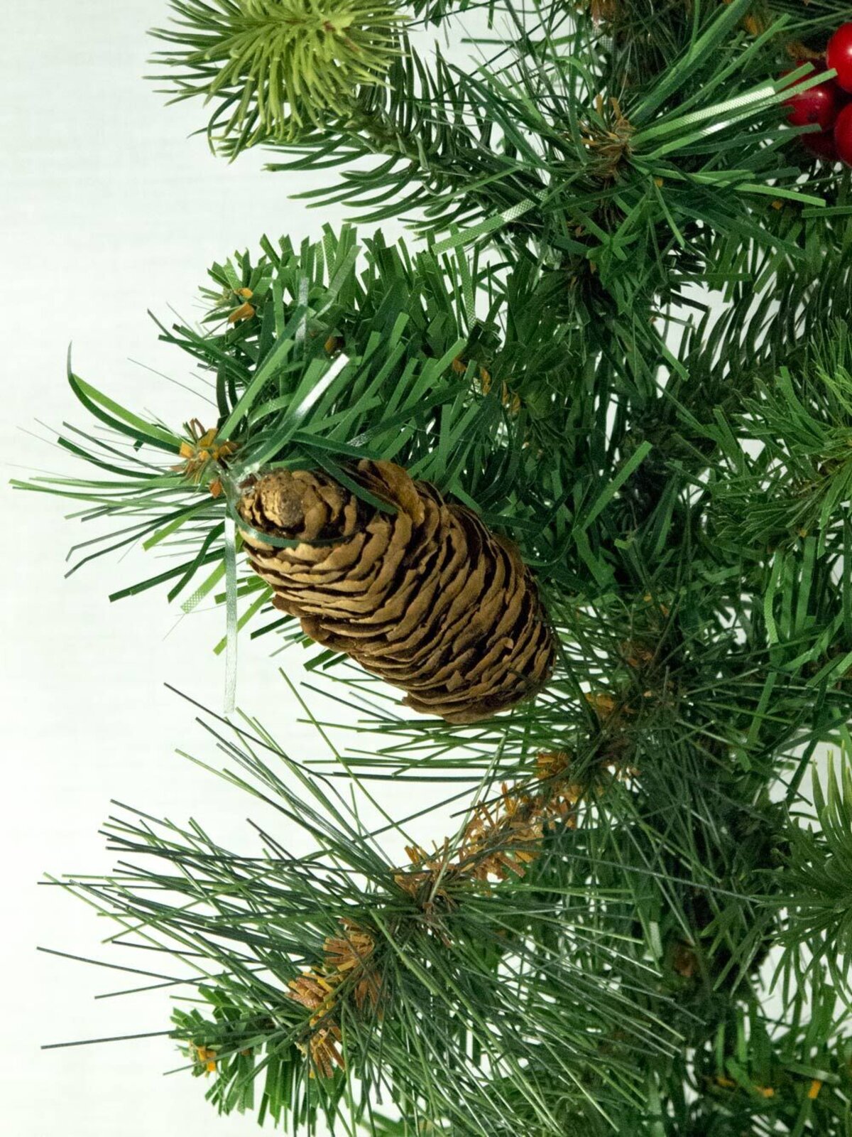 Three Needle Pine Garland - 1.8m — image 4