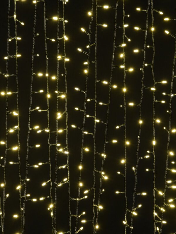 1000 Warm White LED Bullet Bulb String Lights - 50m