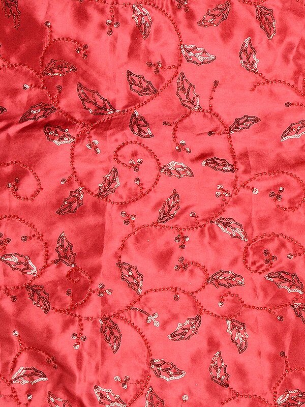 1.2m Red Sequin, Bead Holly Leaf & Berry Vine Pattern Christmas Tree Skirt
