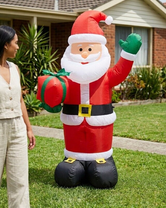 1.9m Classic Greeting Santa Holding Gift | LED Outdoor Inflatable — image 4