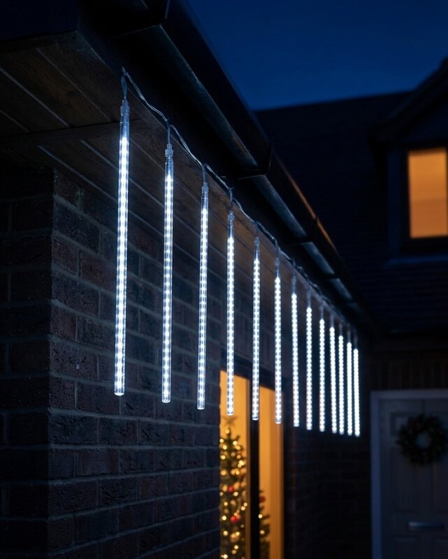10x Meteor Shower Tube Icicle Lights 540 Snowing Cool White LED | 4.5m — image 4