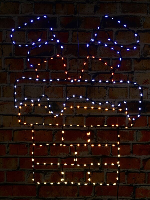 60cm Santa Stuck In Chimney On Black Frame Outdoor LED Light Display — image 5