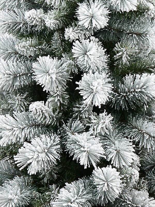 1.8m Bavarian Heavily Flocked Dual Tip Christmas Tree | 497 Spruce & Fir Tips