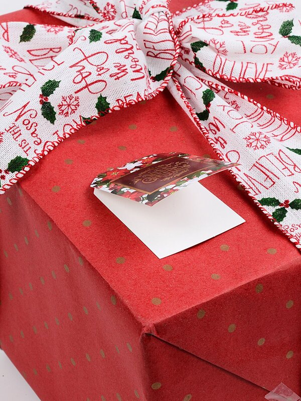 30x 75mm Metallic Foil Christmas Gift Tags With 6 Styles — image 2