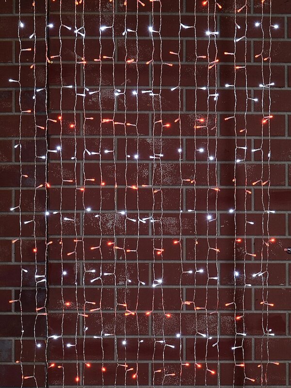 400 Red & Cool White LED 2m String Curtain Light — image 2