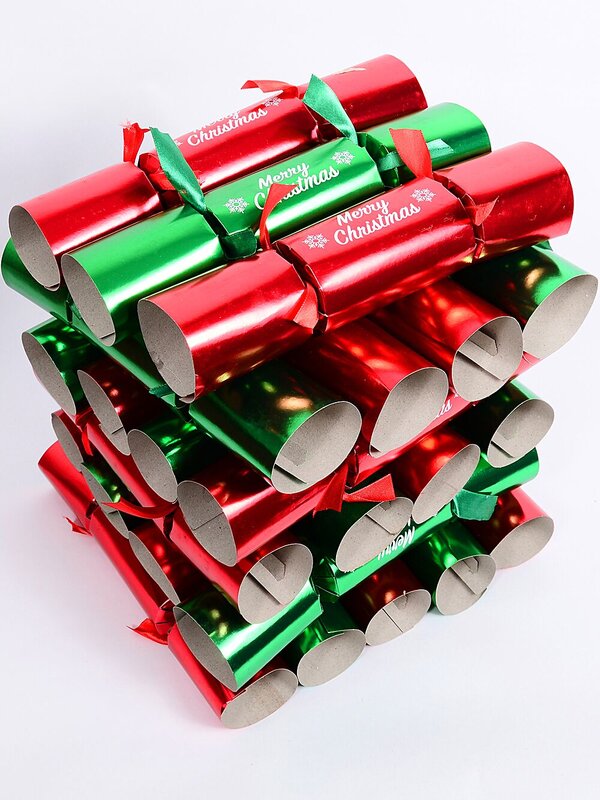 50x Red & Green Foil Merry Christmas Bon Bons (Crackers) | 29cm — image 5