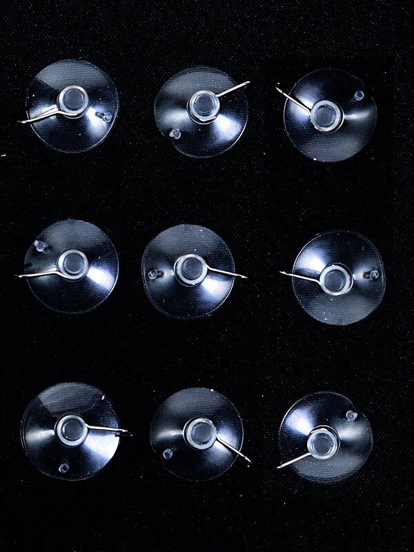 9x Reusable Small Window Suction Cups With Metal Hooks | 22mm — image 2