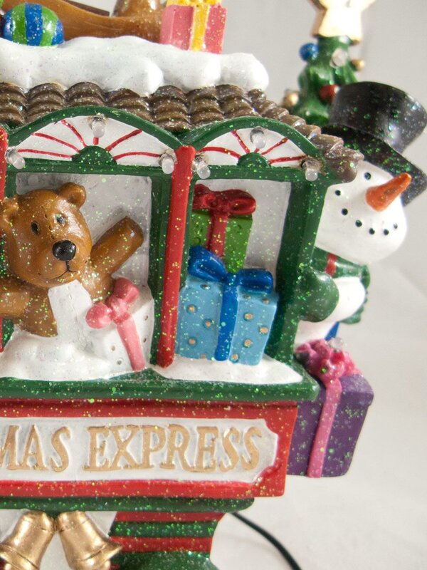 Animated Led Resin Christmas Express - 39cm