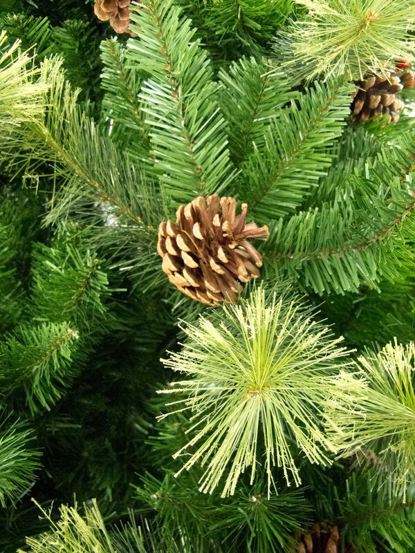 Douglas Fir Christmas Tree With Pine Cones & Red Berries - 1.83m — image 5