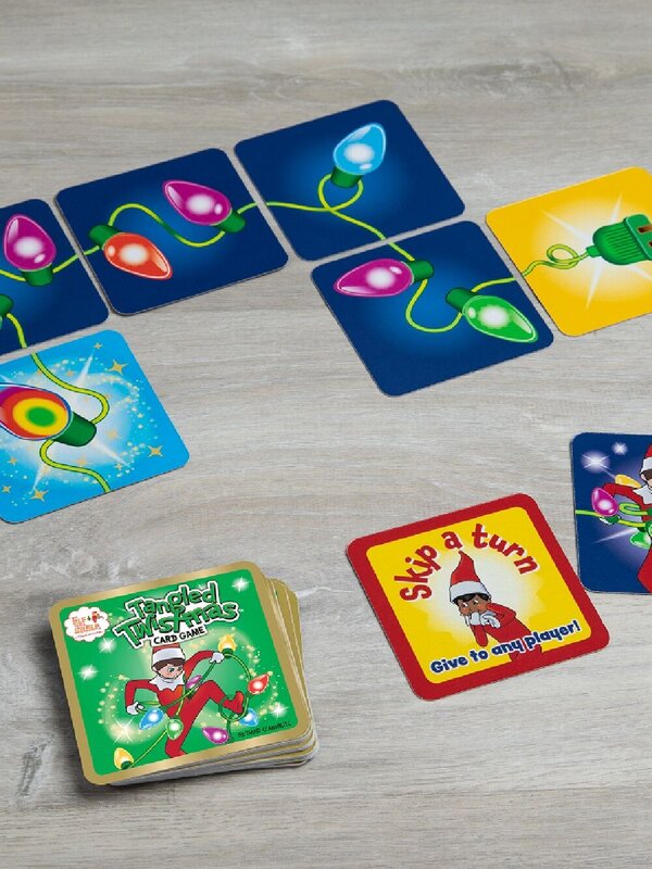 Elf On The Shelf Tangled Twistmas Card Game - 2-6 Players — image 4