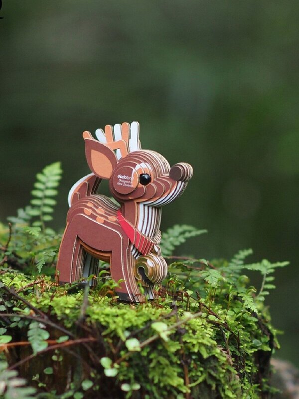 Eugy Cute Little Reindeer 3D Cardboard Model Kit Christmas Puzzle - #54 — image 4