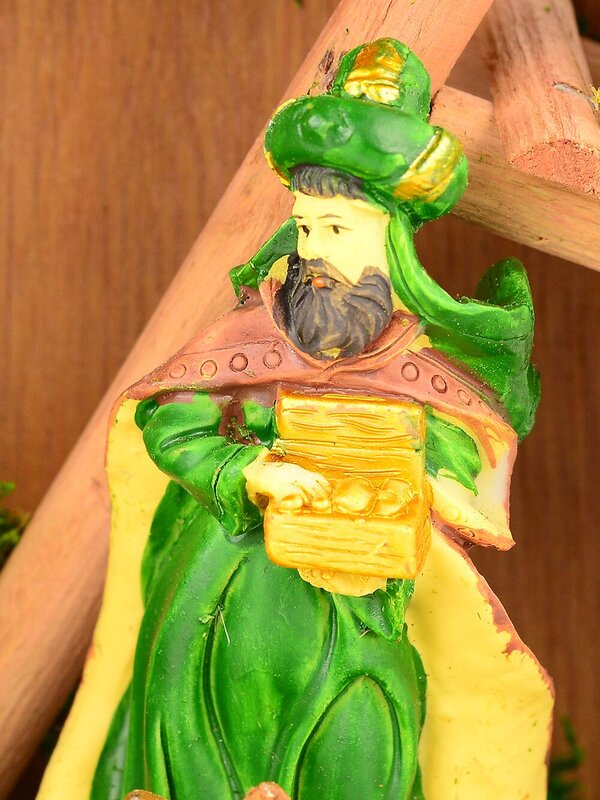 Full Stable Christmas Nativity Scene With Embedded Figurines - 30cm (stable) — image 6