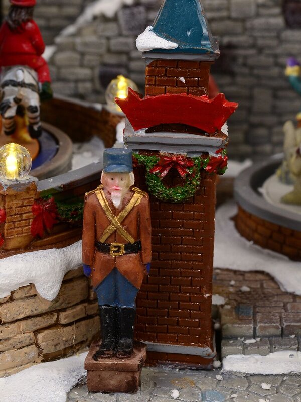 Grand Winter Fun Park Christmas Village Scene With Christmas Fair Rides - 47cm — image 6