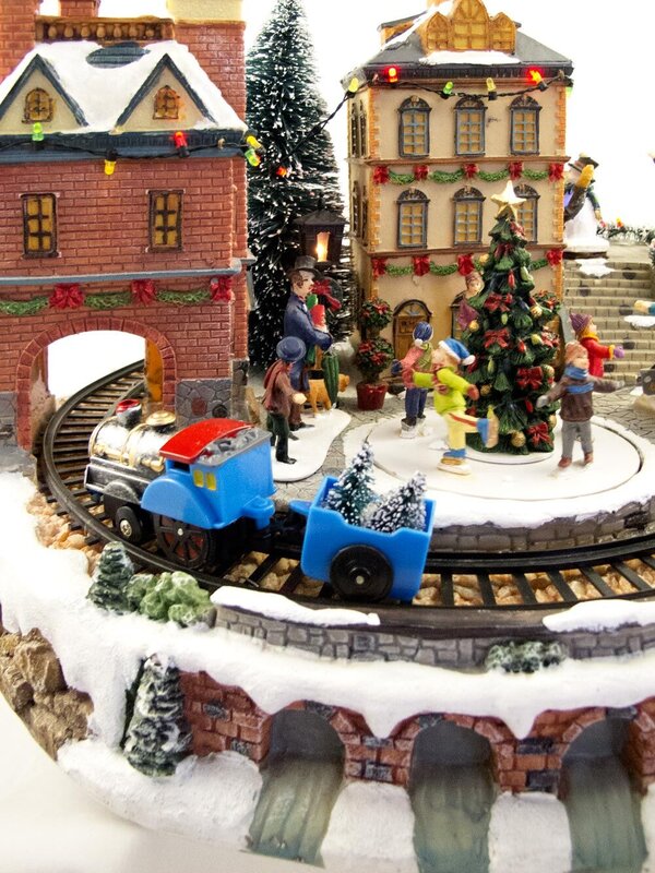 Illuminated, Animated & Musical Grand Station Village Scene Ornament - 40cm — image 5