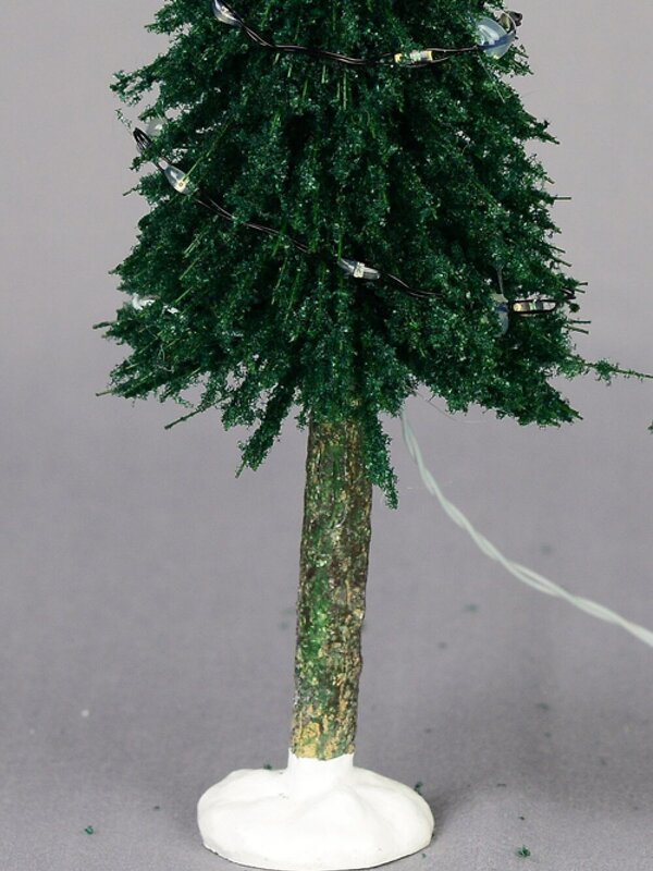 Illuminated Dark Green Christmas Pine Trees Figurine - 2 x 19cm — image 4