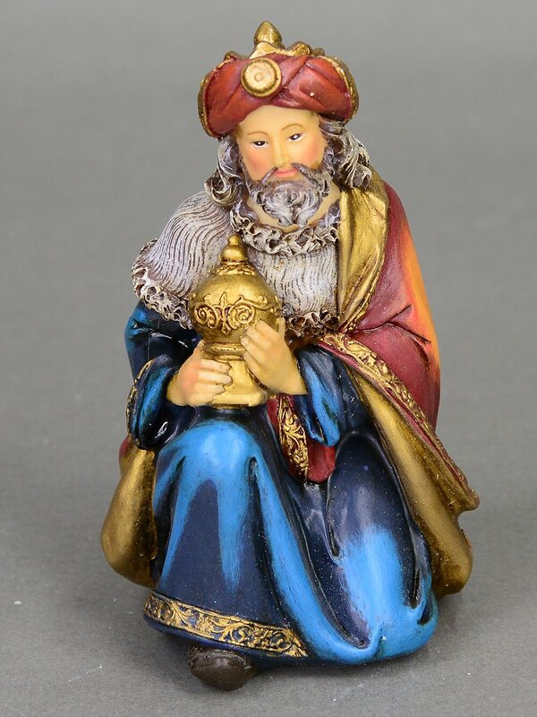 Nativity Scene Figurines With Mary, Joseph, Jesus & 3 Wise Men - 11 Piece Set