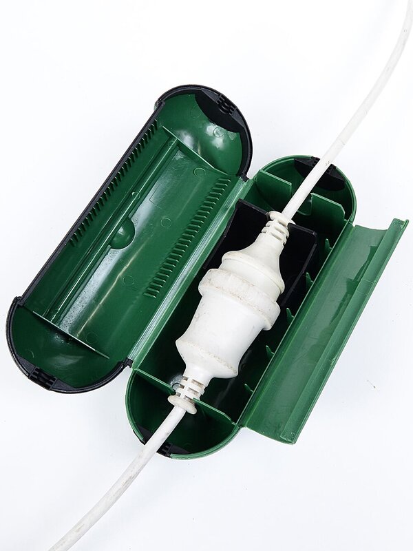 Outdoor Extension Lead Connection Cover IP44 Weatherproof — image 2