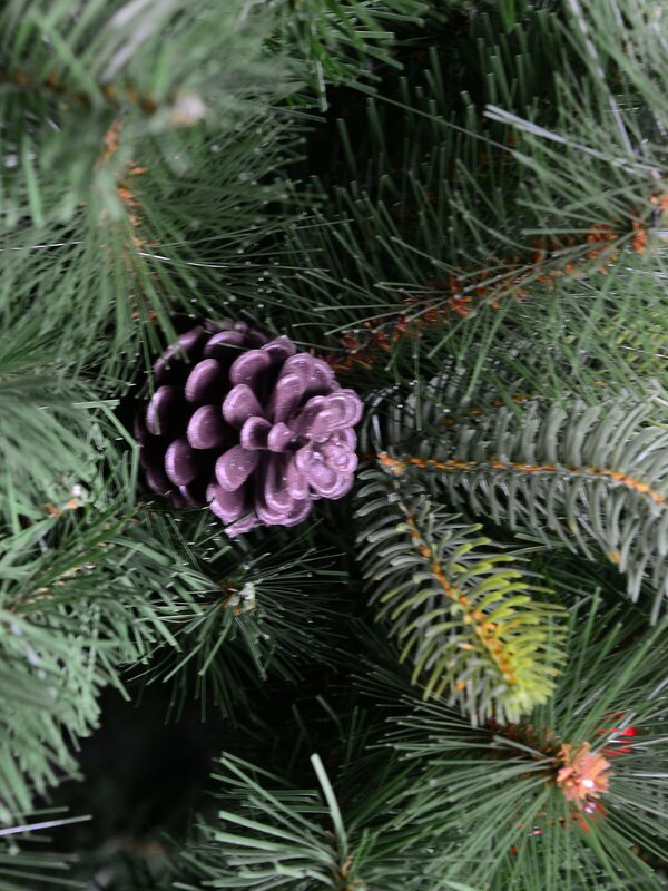 Red Berry Pine Traditional Christmas Tree with Pine Cones & 849 Tips - 1.8m — image 4