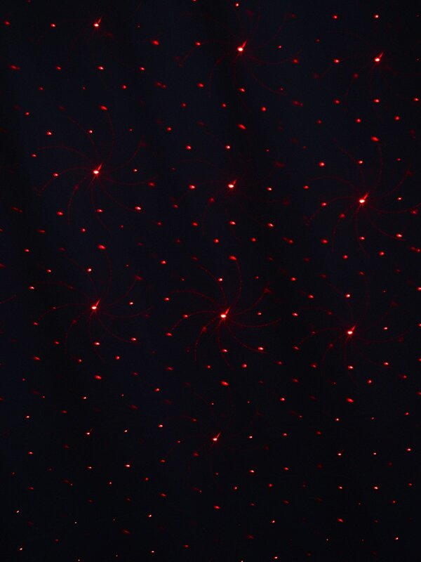 Red & Green 12 Patterned LED Christmas Garden Laser Light | 12m x 12m — image 13