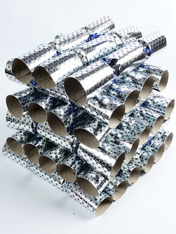 Shiny Silver With Blue Dot & Patterns Christmas Cracker Bon Bons - 50 x 30cm — image 2