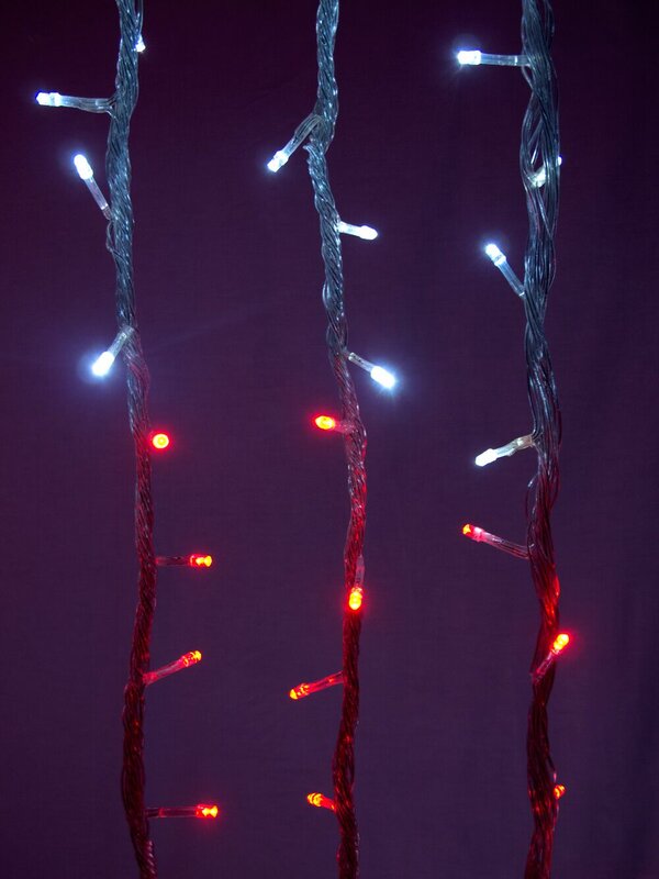 Synchronised Red & White LED Curtain Light Display - 3.2m — image 4