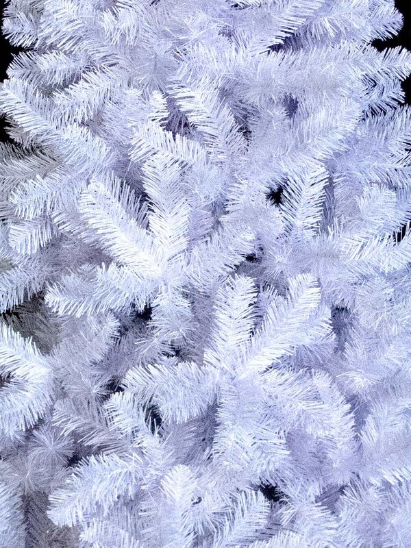 Winter White Pine Christmas Tree With 591 Tips - 1.8m — image 3