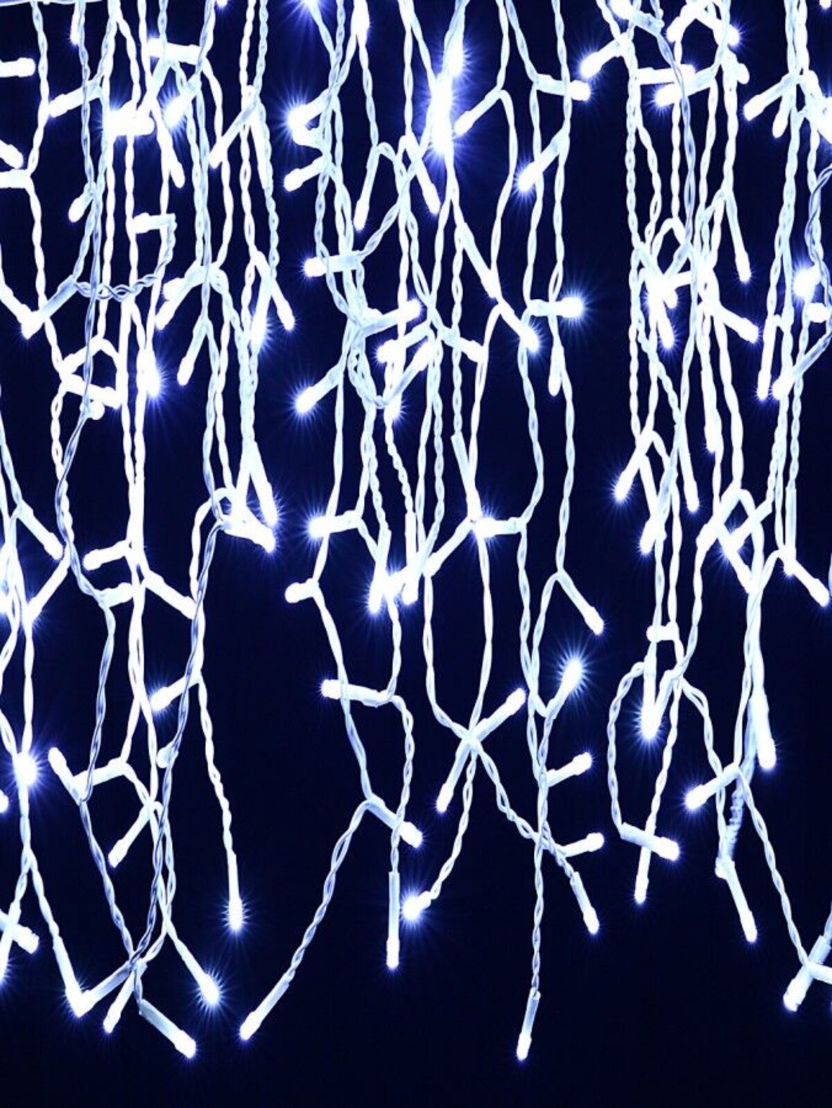 340 Cool White LED Icicle String Lights 8 Function With Timer | 10m