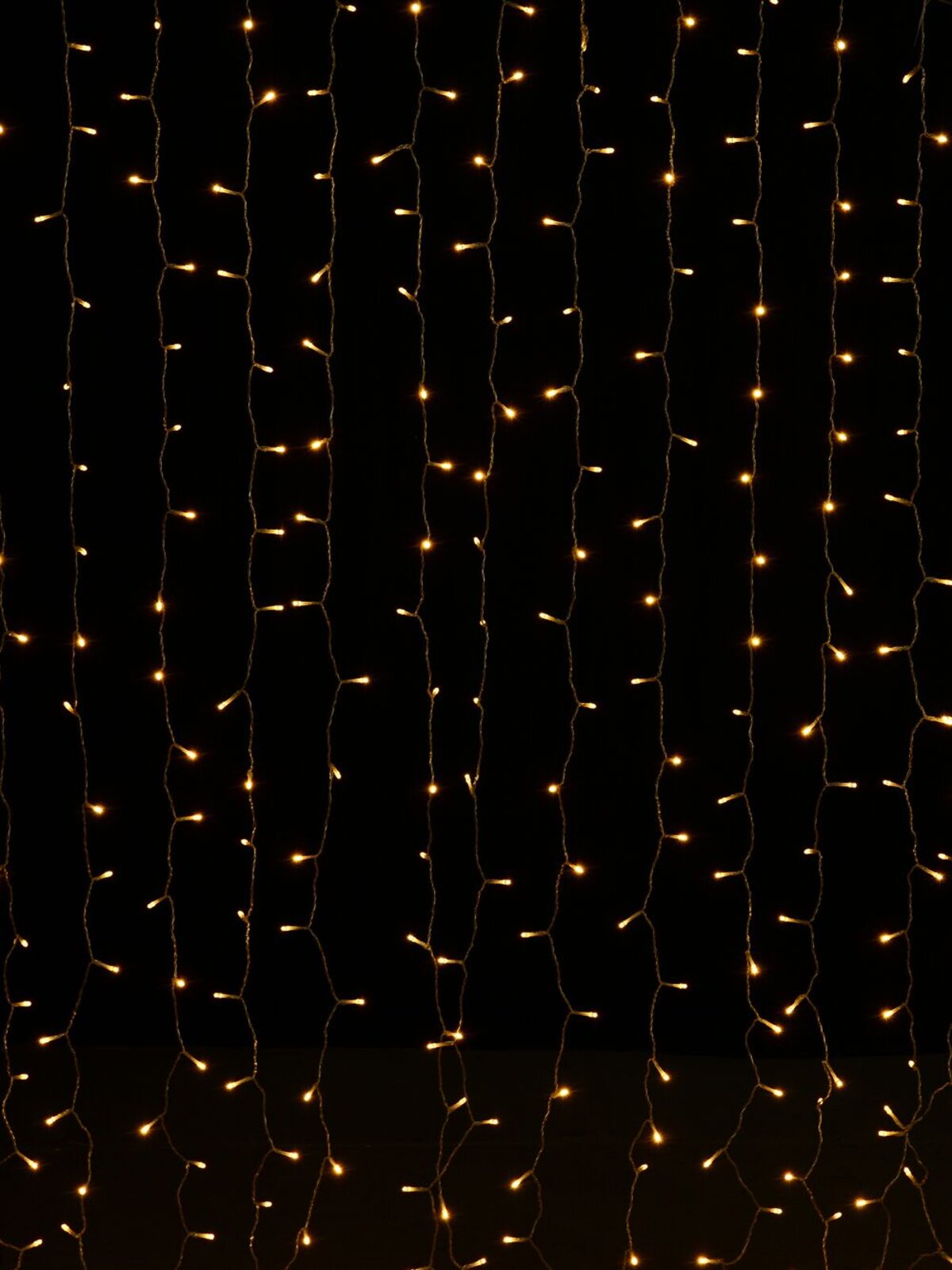 400 Warm White LED 2m String Curtain Light