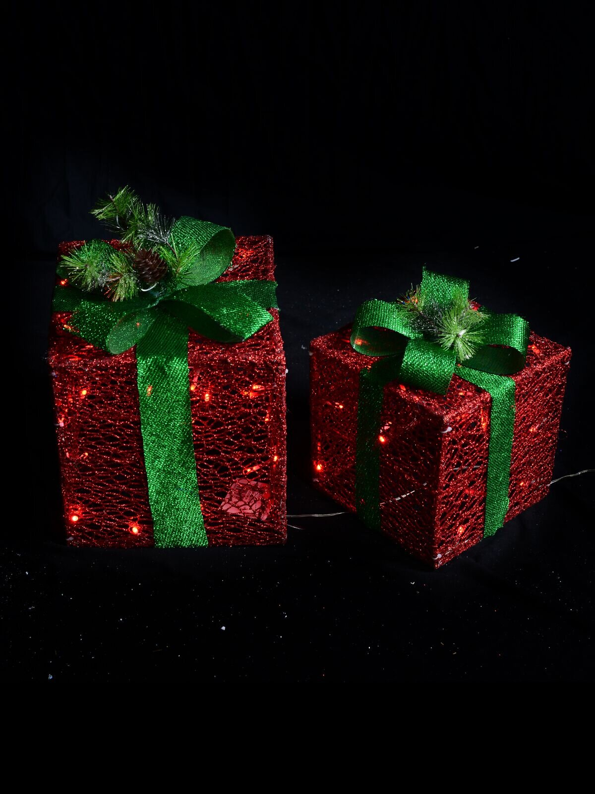 Red Glitter Mesh 3D Gift Box LED Display Set | 25cm & 20cm
