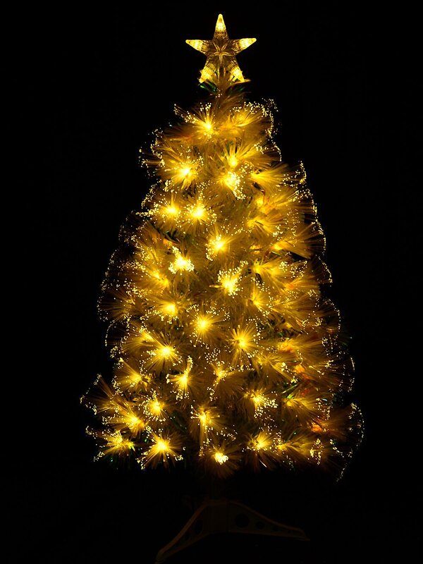 90cm Iridescent Glow Pine Warm White Dynamic LED Fibre Optic Tree | 80 Tips